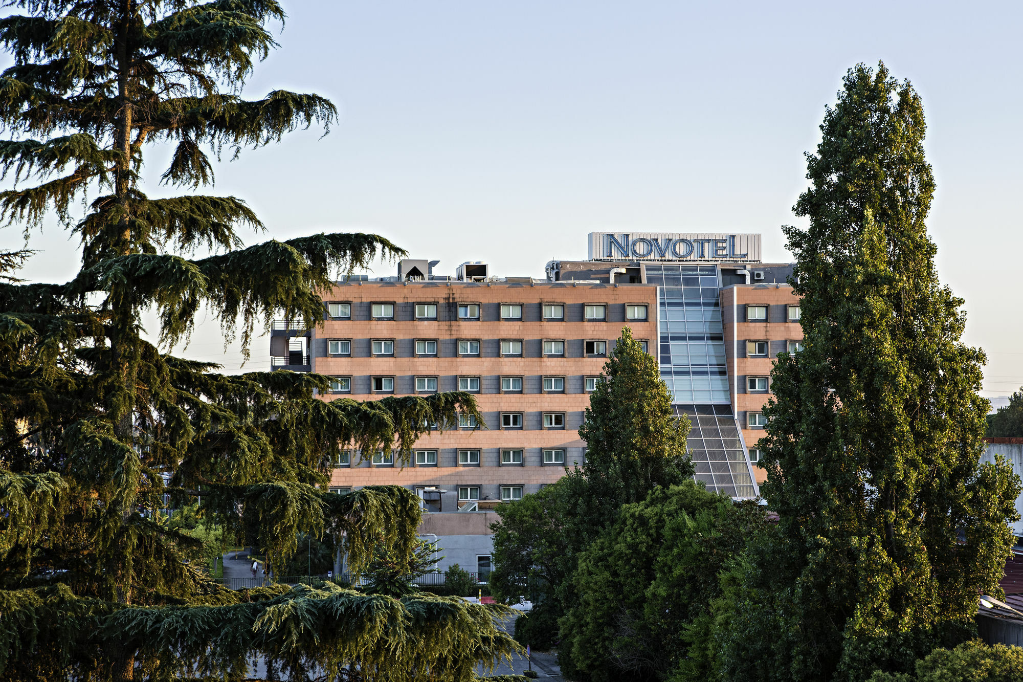 Novotel Caserta Sud Екстериор снимка